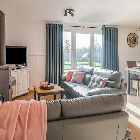 Holiday home Picture Perfect Holiday Home In Sourbrodt With Garden Bbq *