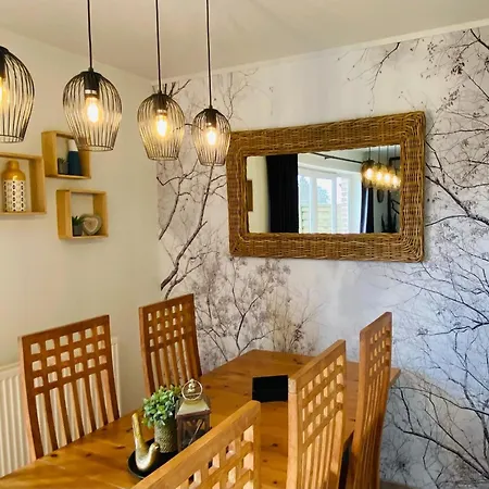 Holiday home Picture Perfect Holiday Home In Sourbrodt With Garden Bbq *